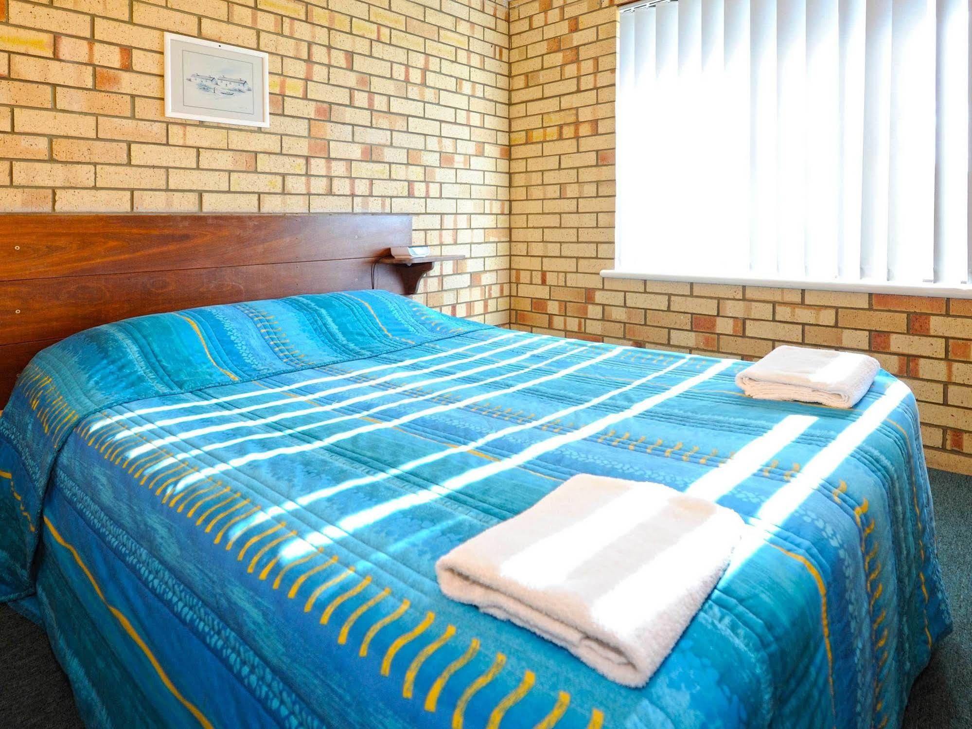 Abrolhos Reef Lodge Geraldton Eksteriør bilde