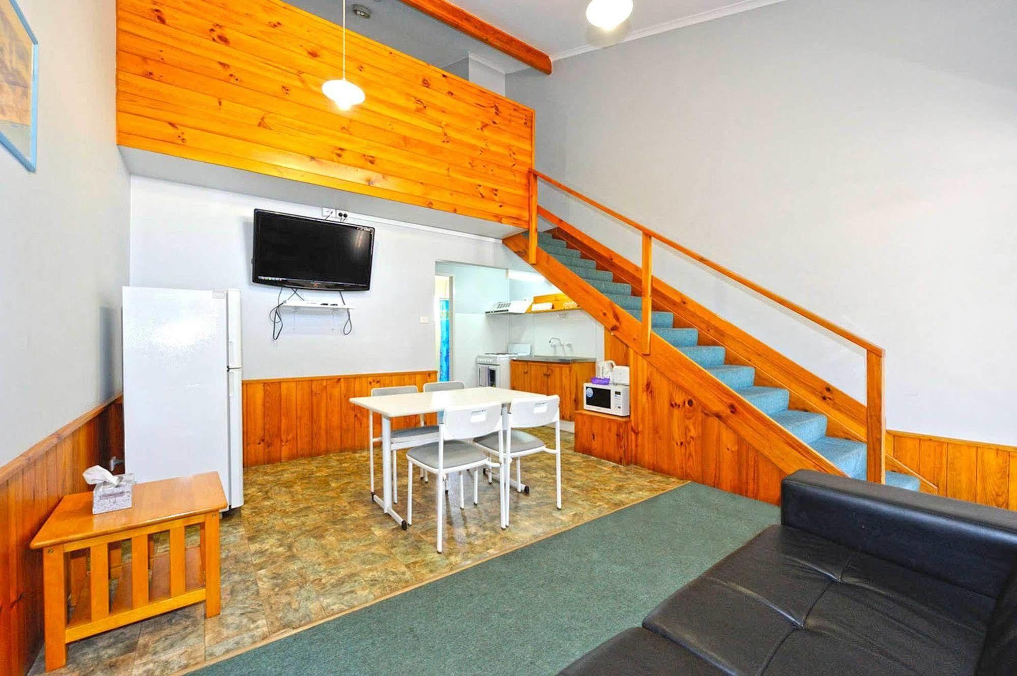 Abrolhos Reef Lodge Geraldton Eksteriør bilde